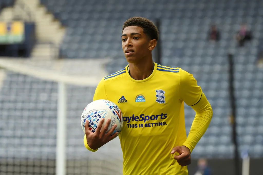 足球城记：河内，距离中国边境只有150公里的外国首都（足球城记：越南河内，这座离中国边境仅150公里的首都）